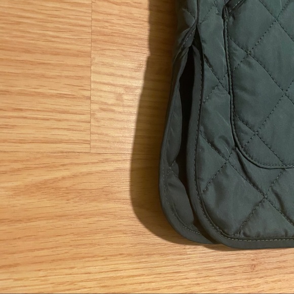 Lands’ End Insulated Petite Women’s Vest - Picture 7 of 11